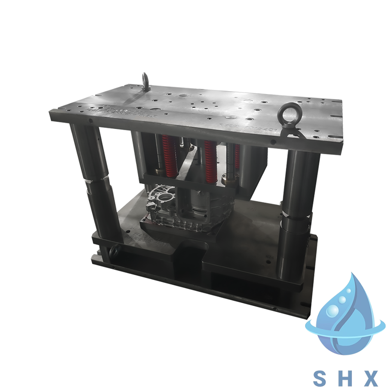 Trimming die, trimming mould for production the aluminium housing products